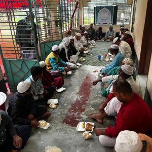 আজমাঈনকিউএসফাউন্ডেশনকর্তৃকমাসব্যাপীইফতারঅনুষ্ঠান২০২৫